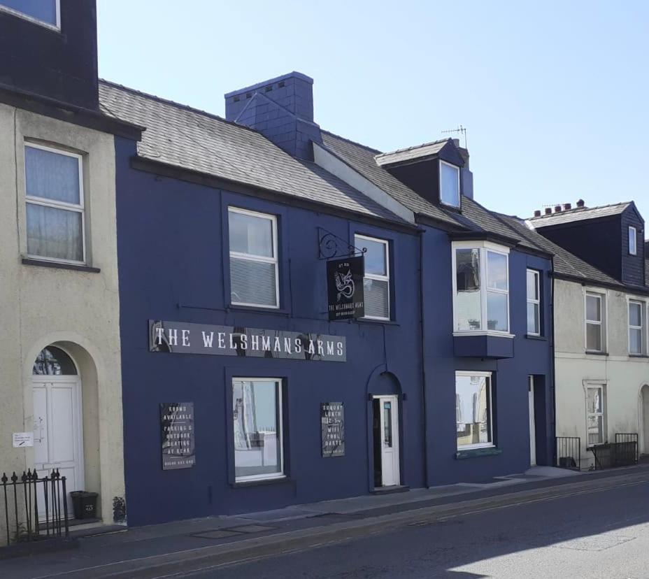 The Welshman'S Arms Hotel Pembroke Dock Bagian luar foto
